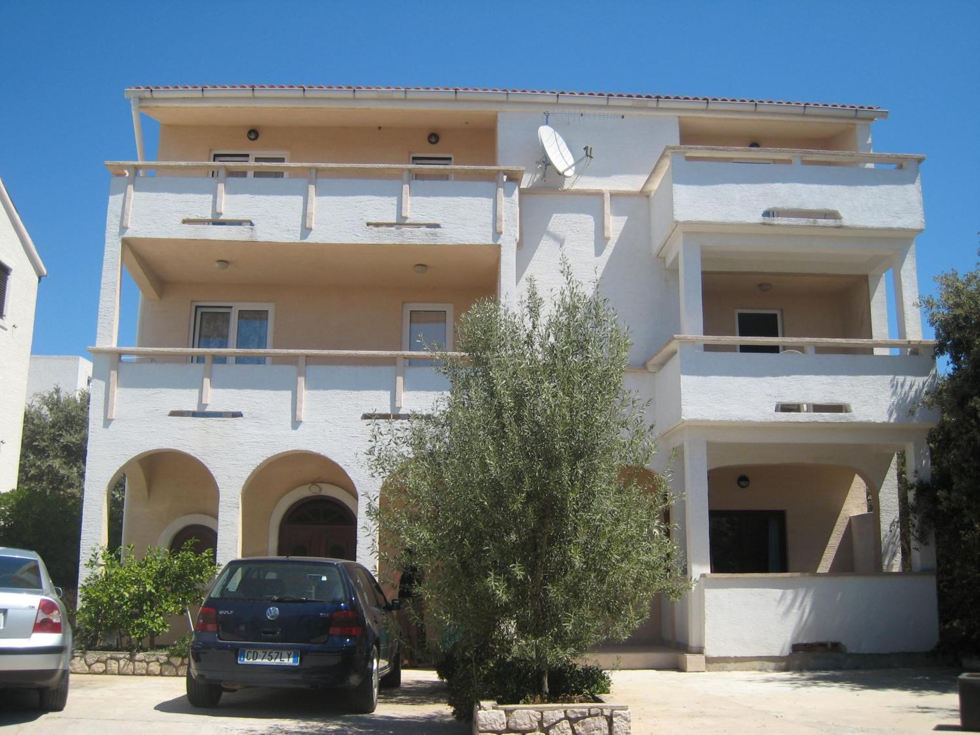 Apartments Selez Mandre Luaran gambar
